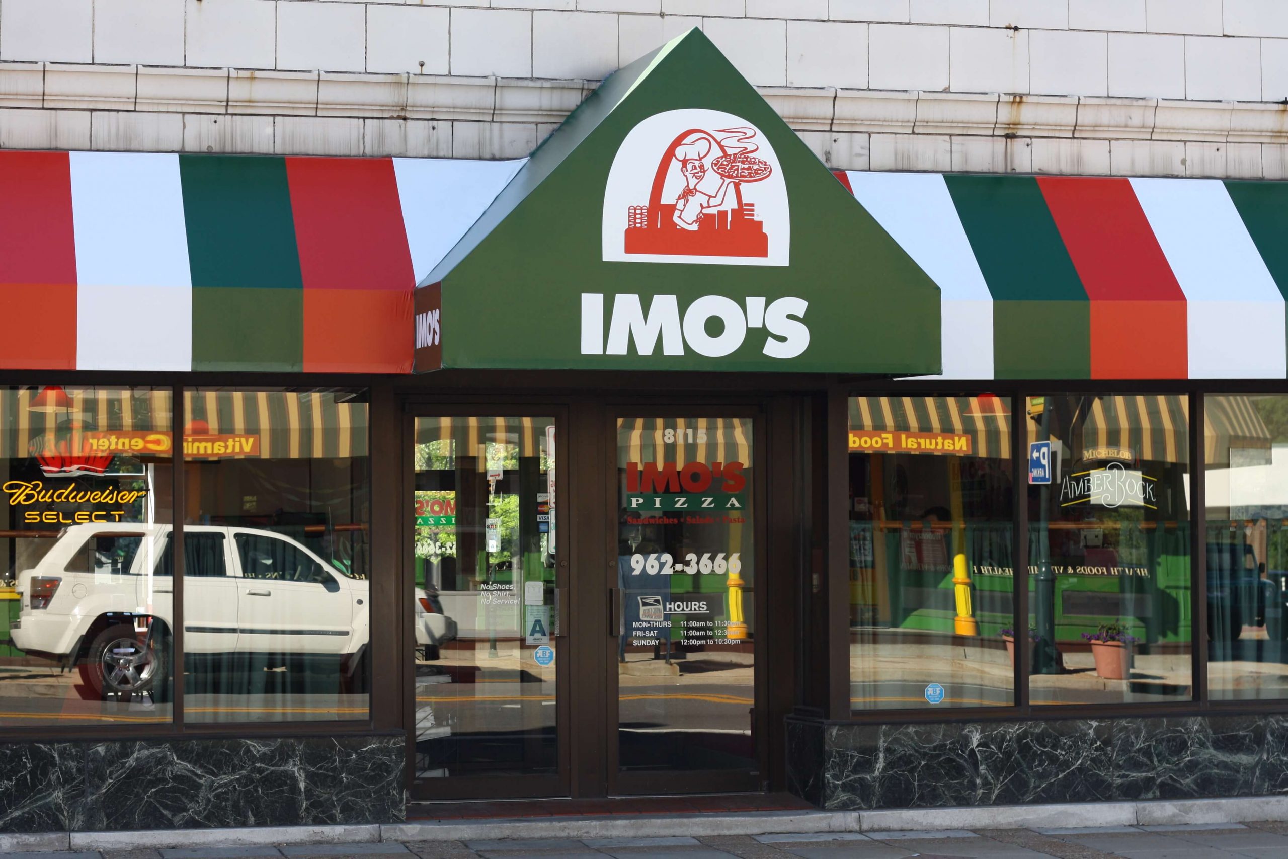 Imo's Pizza restaurant