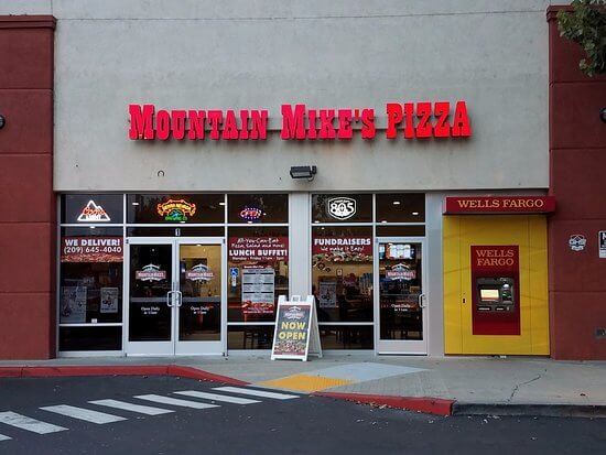 Mountain Mike's Pizza franchise