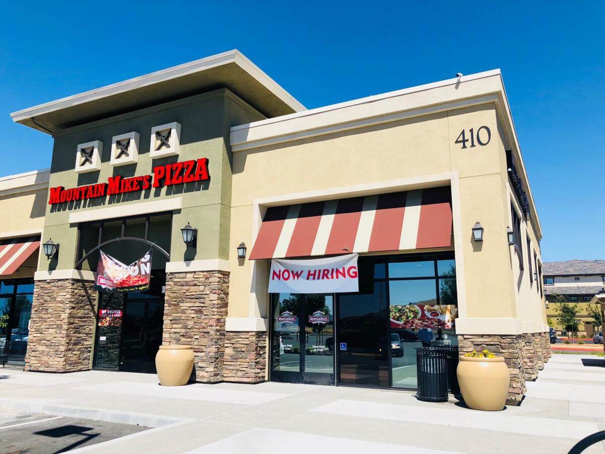 Mountain Mike's Pizza store
