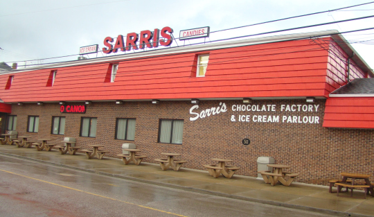 Sarris Candies Store