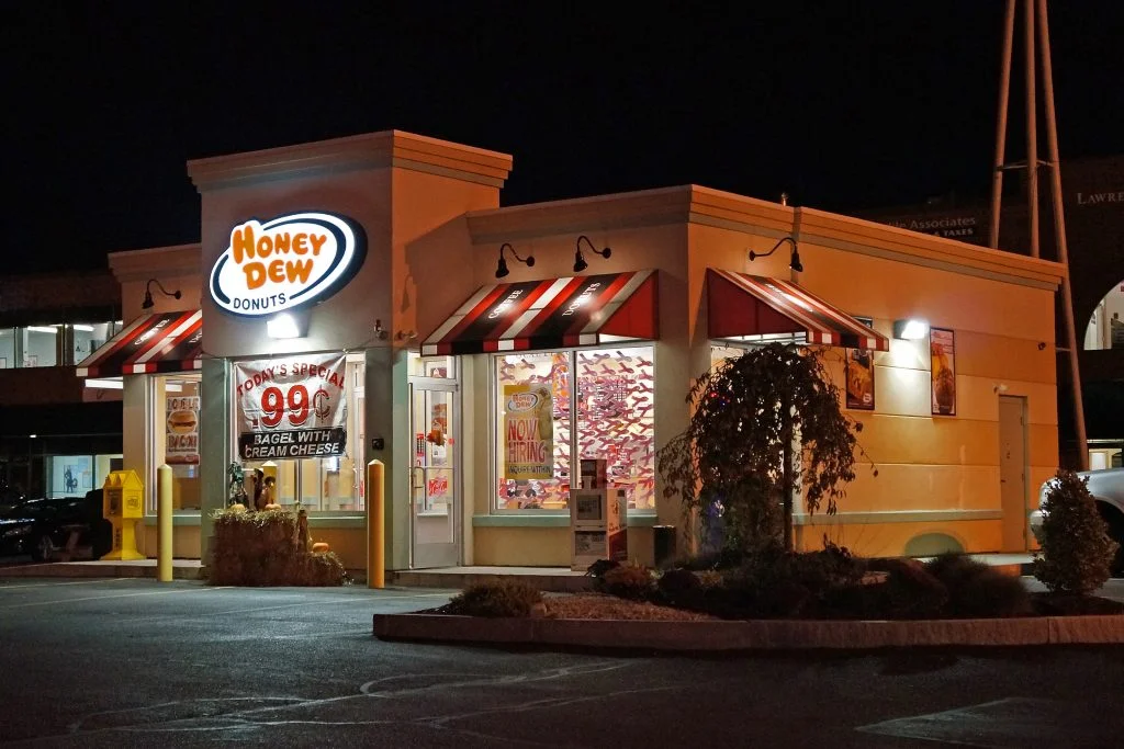 outlet of honey dew donuts