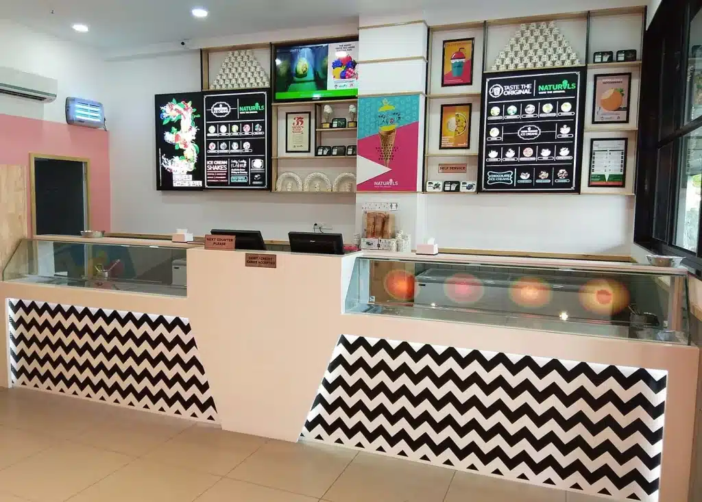 Natural Ice Cream Interior Decor