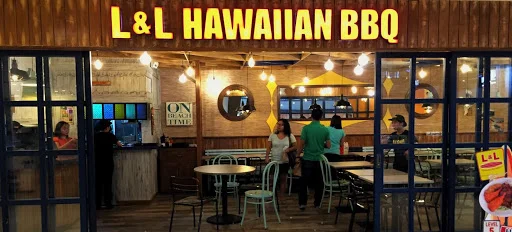 outlet of L&L Hawaiian barbecue