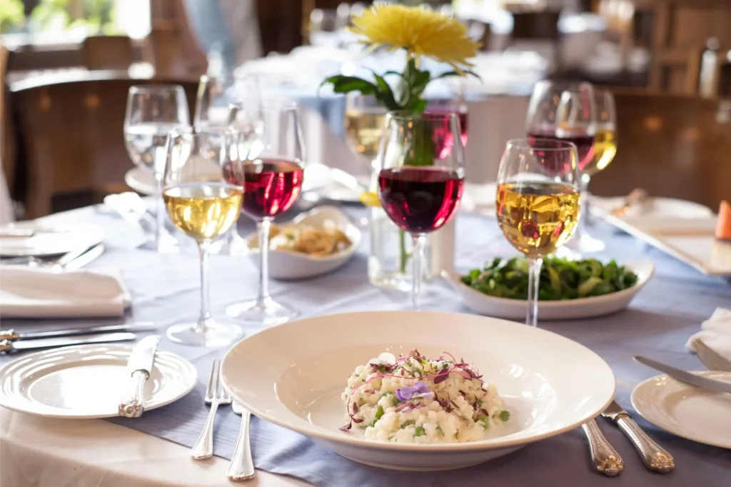 Oak Room Restaurant