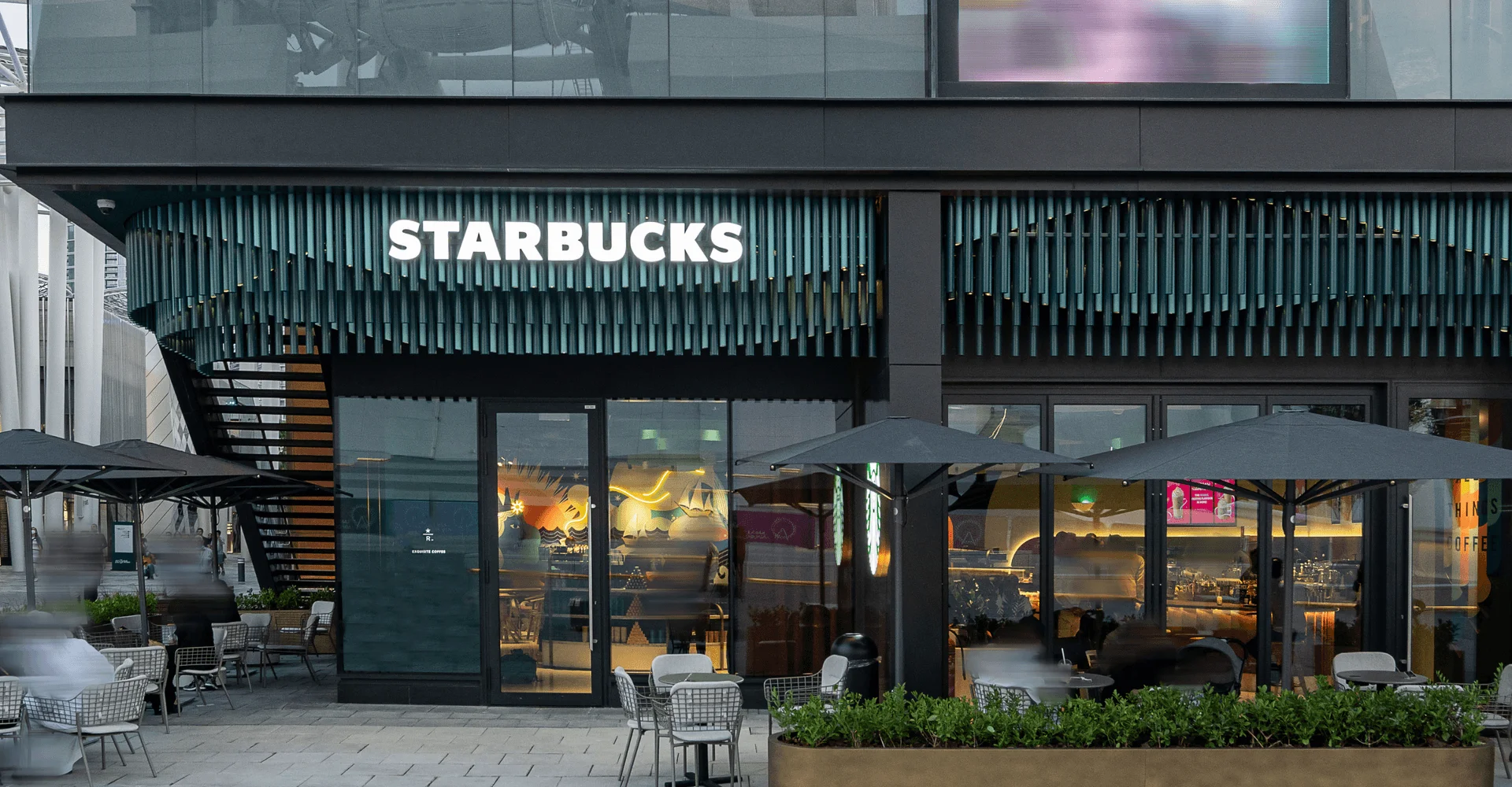 Starbucks restaurant