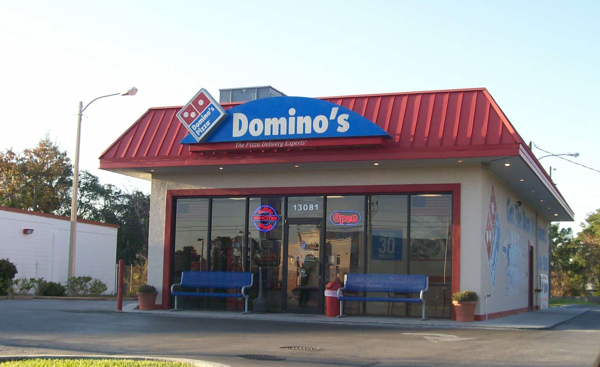 Domino's Pizza Outlet