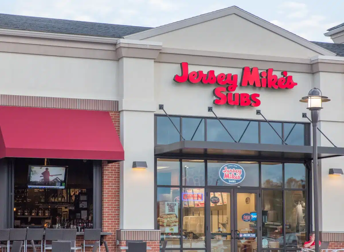 Jersey Mike's Subs Restaurant