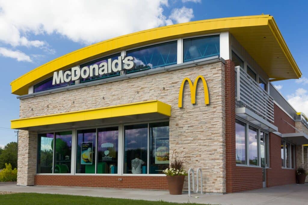 McDonald's outlet