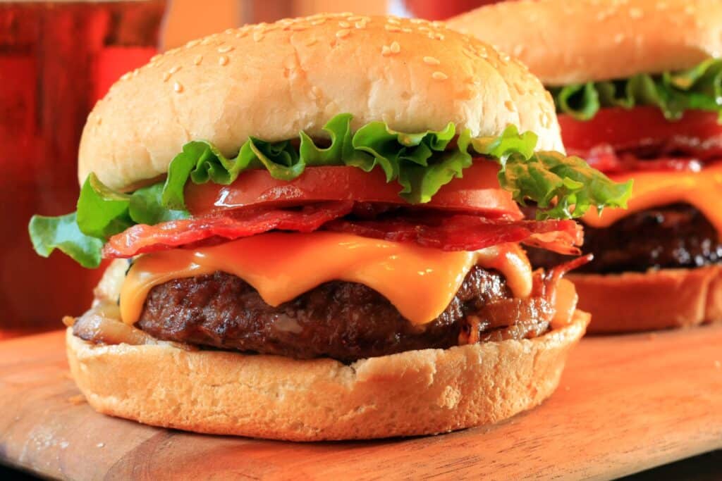 McDonalds-arch-deluxe