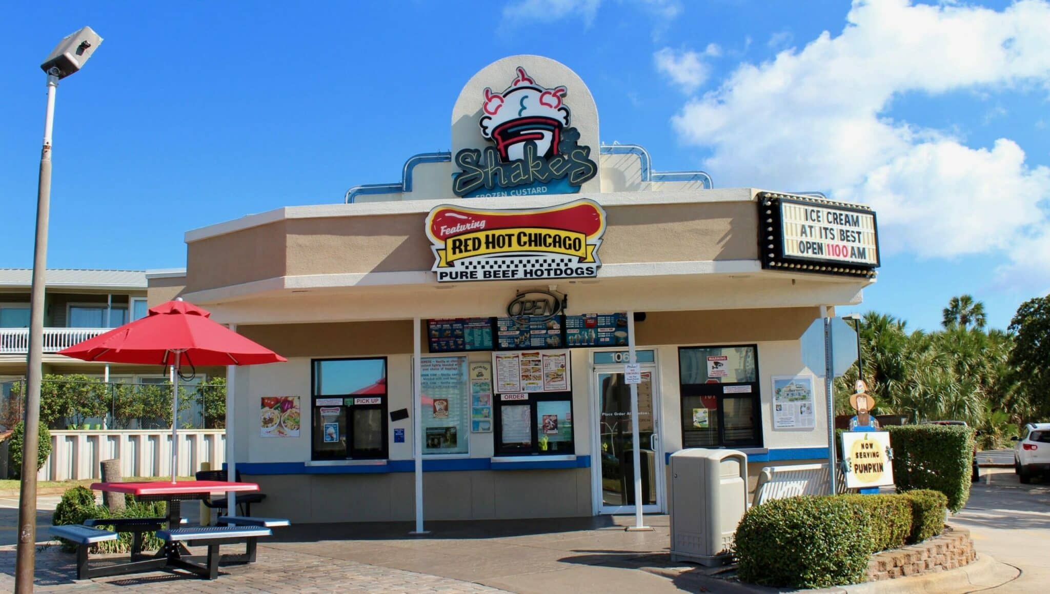 Shake's Frozen Custard Restaurant