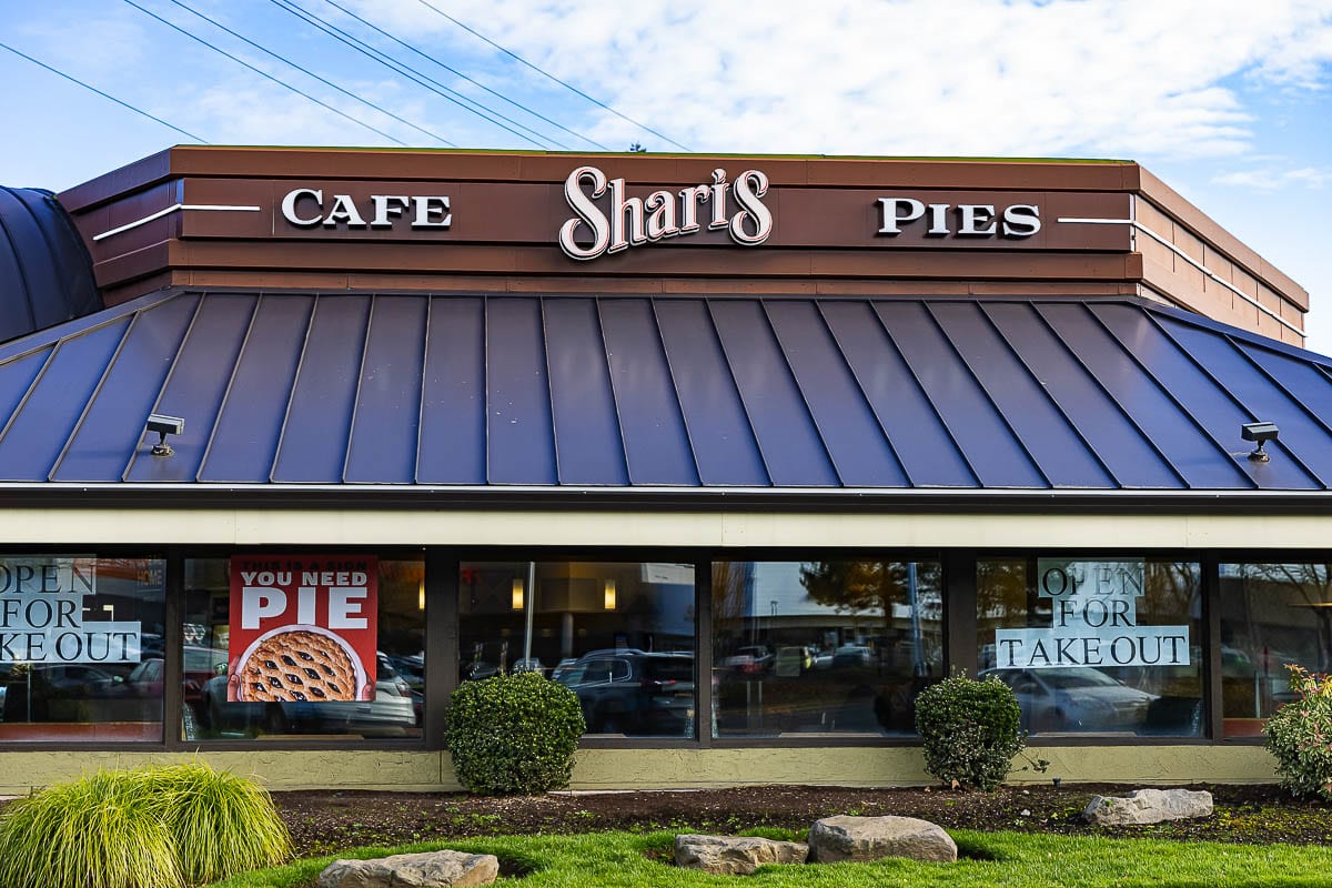 Shari's restaurant Outlet
