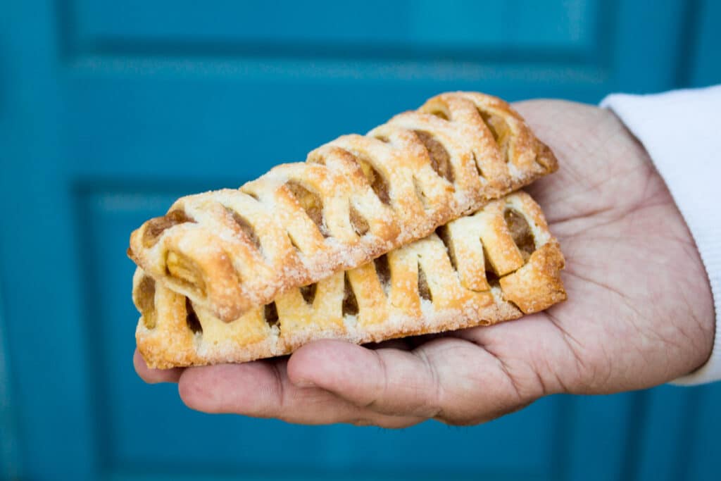 Can You Eat McDonald's Apple Pie The Next Day