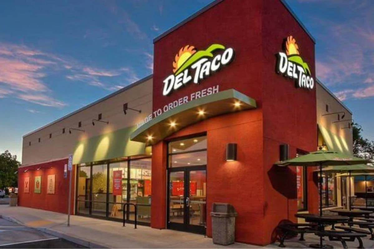 Del Taco Restaurant