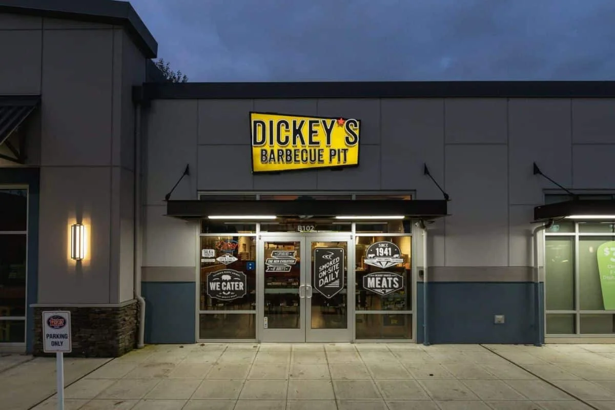 Dickey’s Barbecue Pit Restaurant
