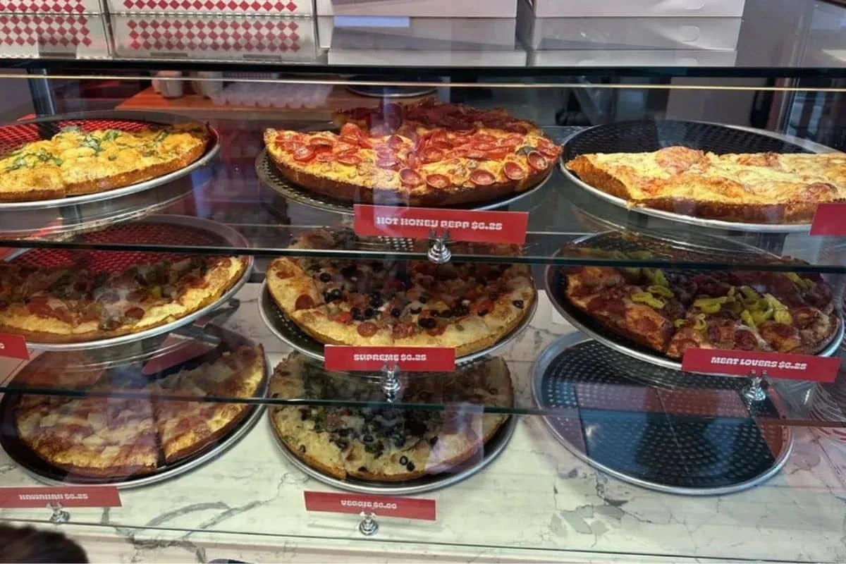 Doughbrik’s Pizza Food