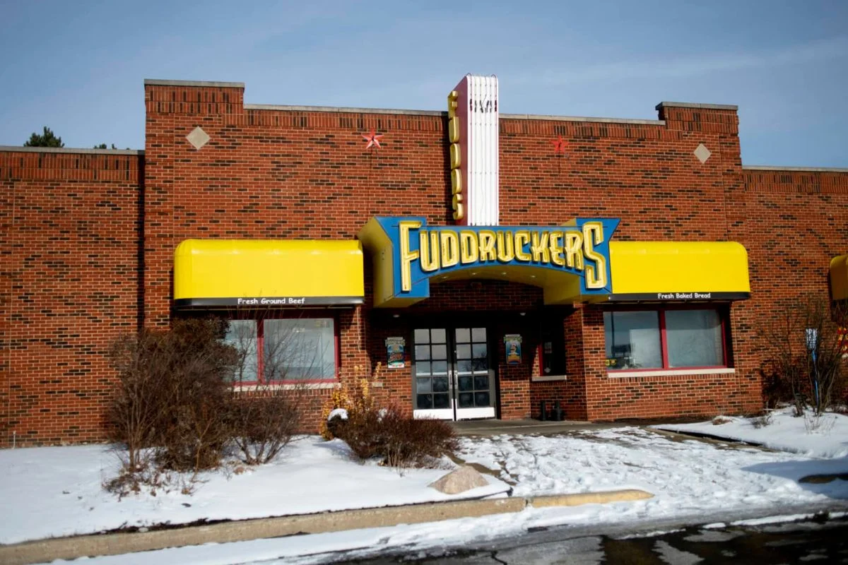 Fuddruckers Restaurant
