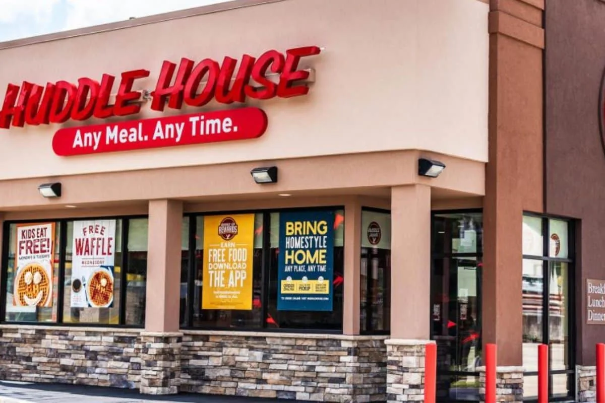 Huddle House Restaurant