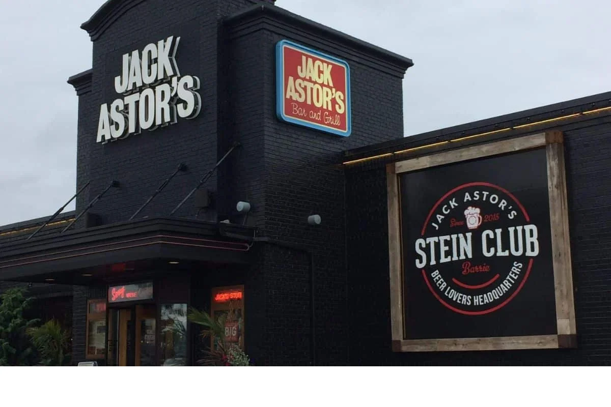 Jack Astor's Bar And Grill Restaurant