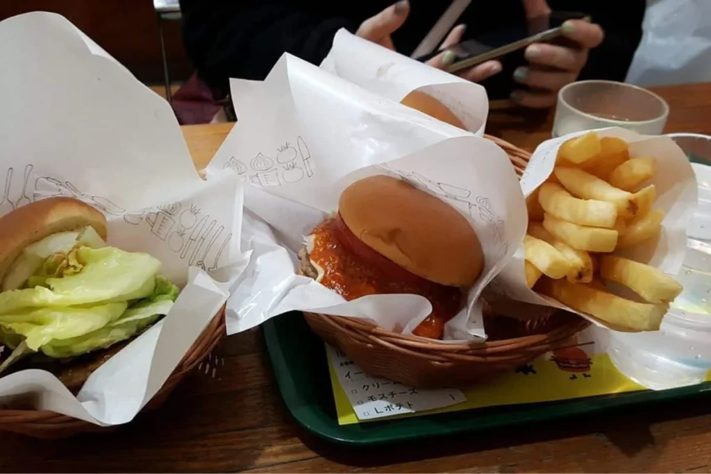 MOS Burger Food