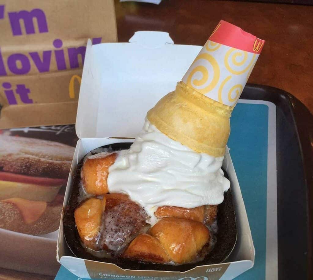 McDonald's Cinnamon Melt A La Mode Review