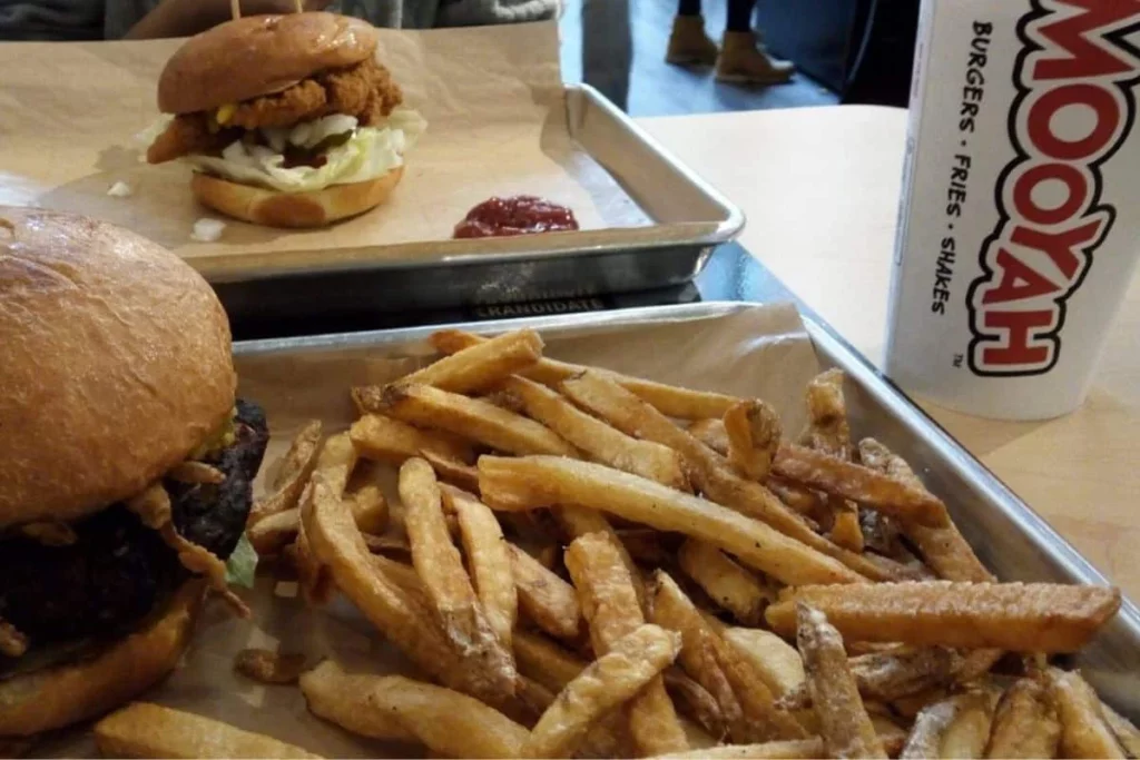 Mooyah Menu