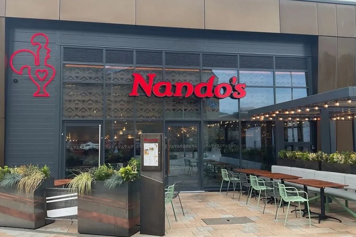 Nando’s Restaurant