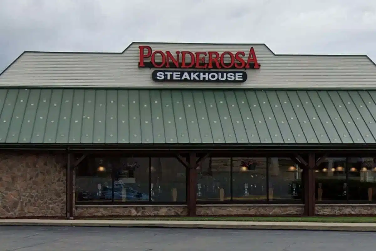 Ponderosa And Bonanza Steakhouses Restaurant
