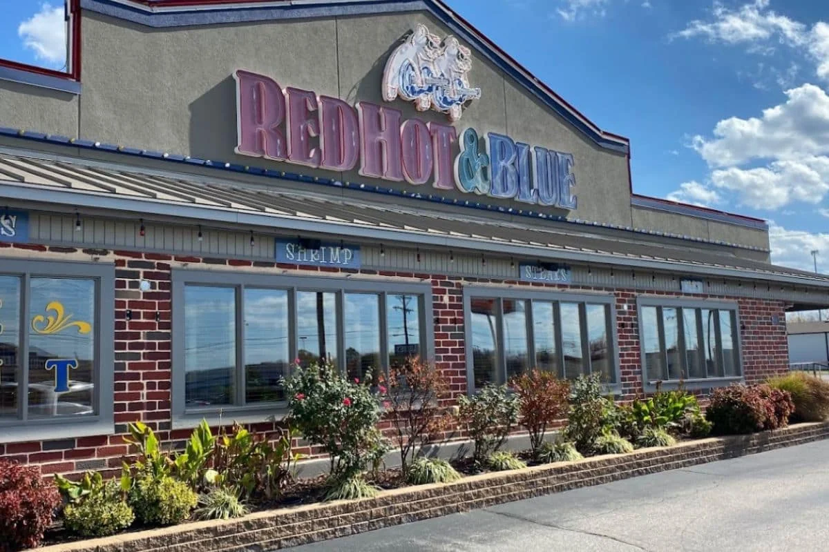 Red Hot & Blue Restaurant