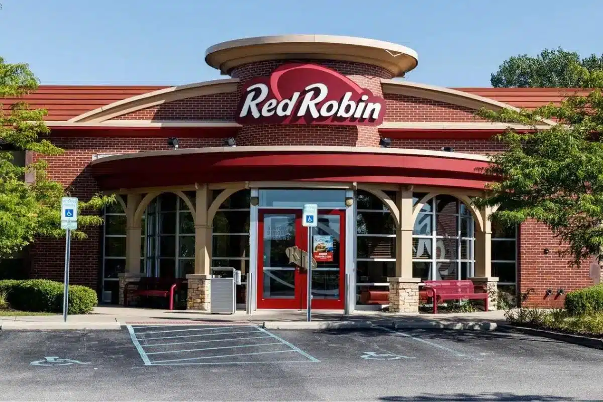 Red Robin Restaurant