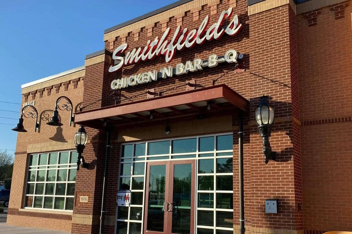 Smithfield's Chicken 'N Bar-B-Q Restaurant