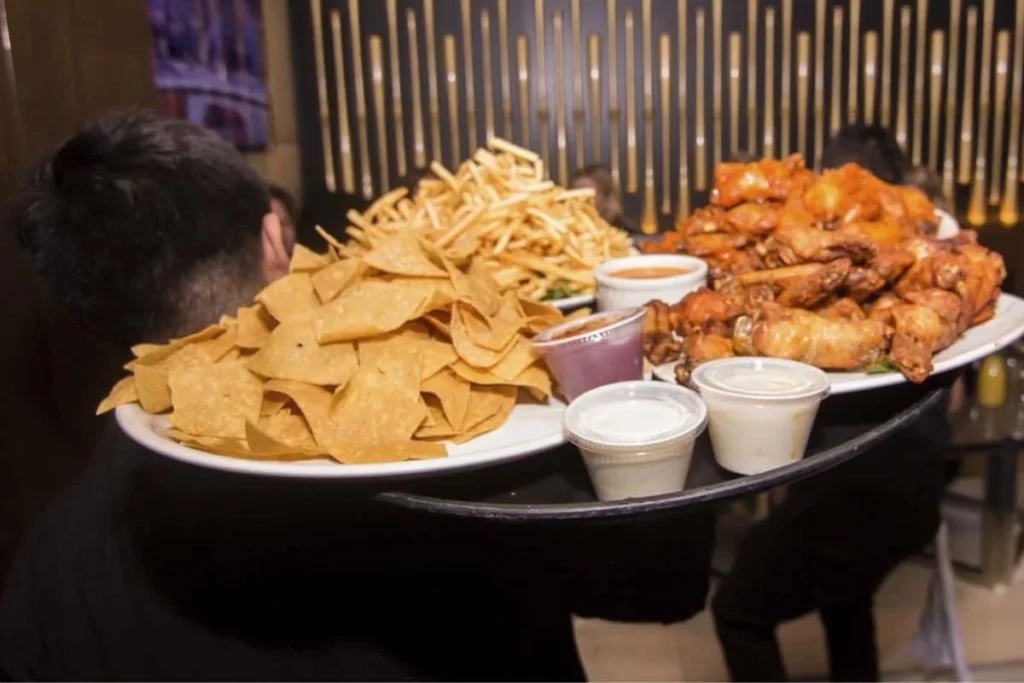 The 4040 Club Food