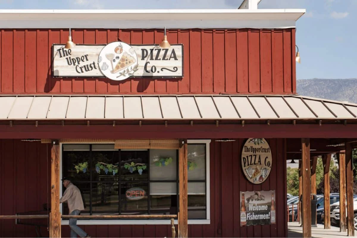 The Upper Crust Pizzeria Restaurant