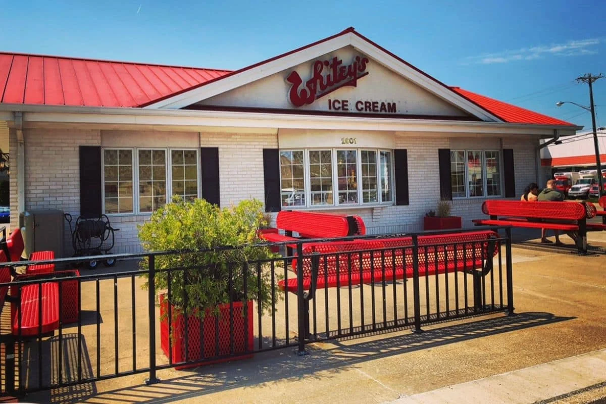 Whitey’s Ice Cream Restaurant