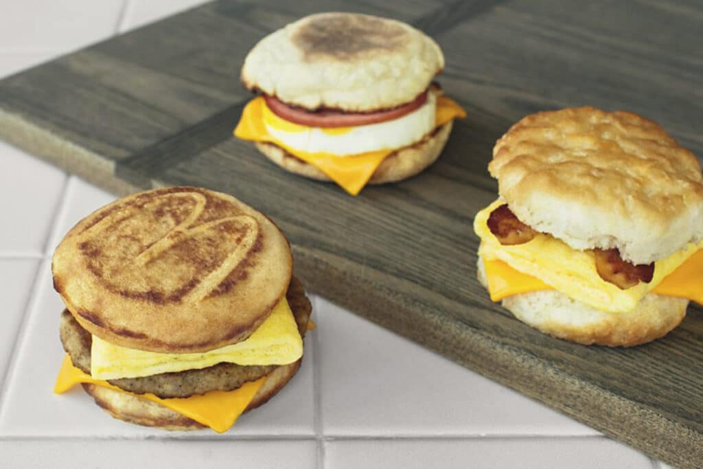 burger king breakfast vs mcdonalds