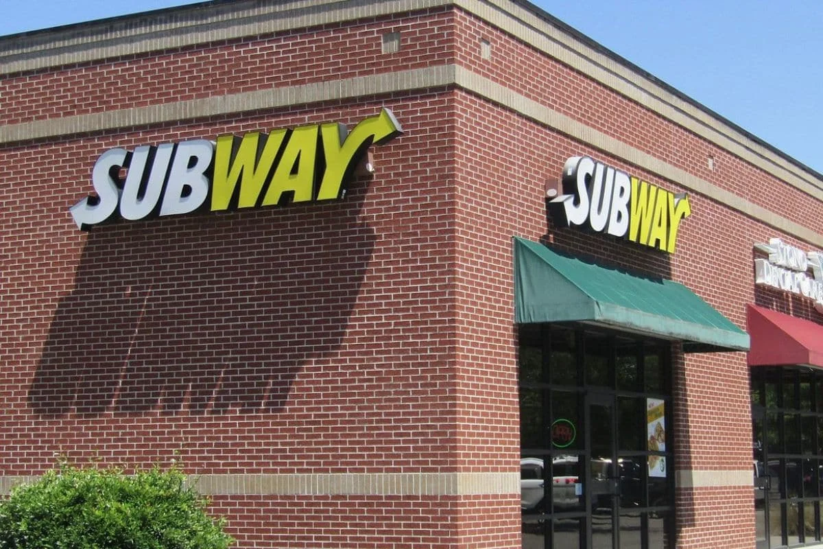 Subway Restaurant